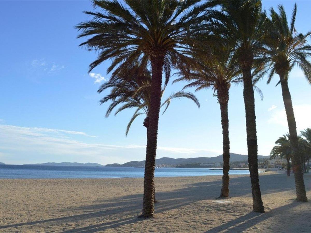 Studio Climatise Au Lavandou Avec Terrasse, Parking Et Environnement Calme - 3 Couchages - Fr-1-251-167 Le Lavandou Buitenkant foto