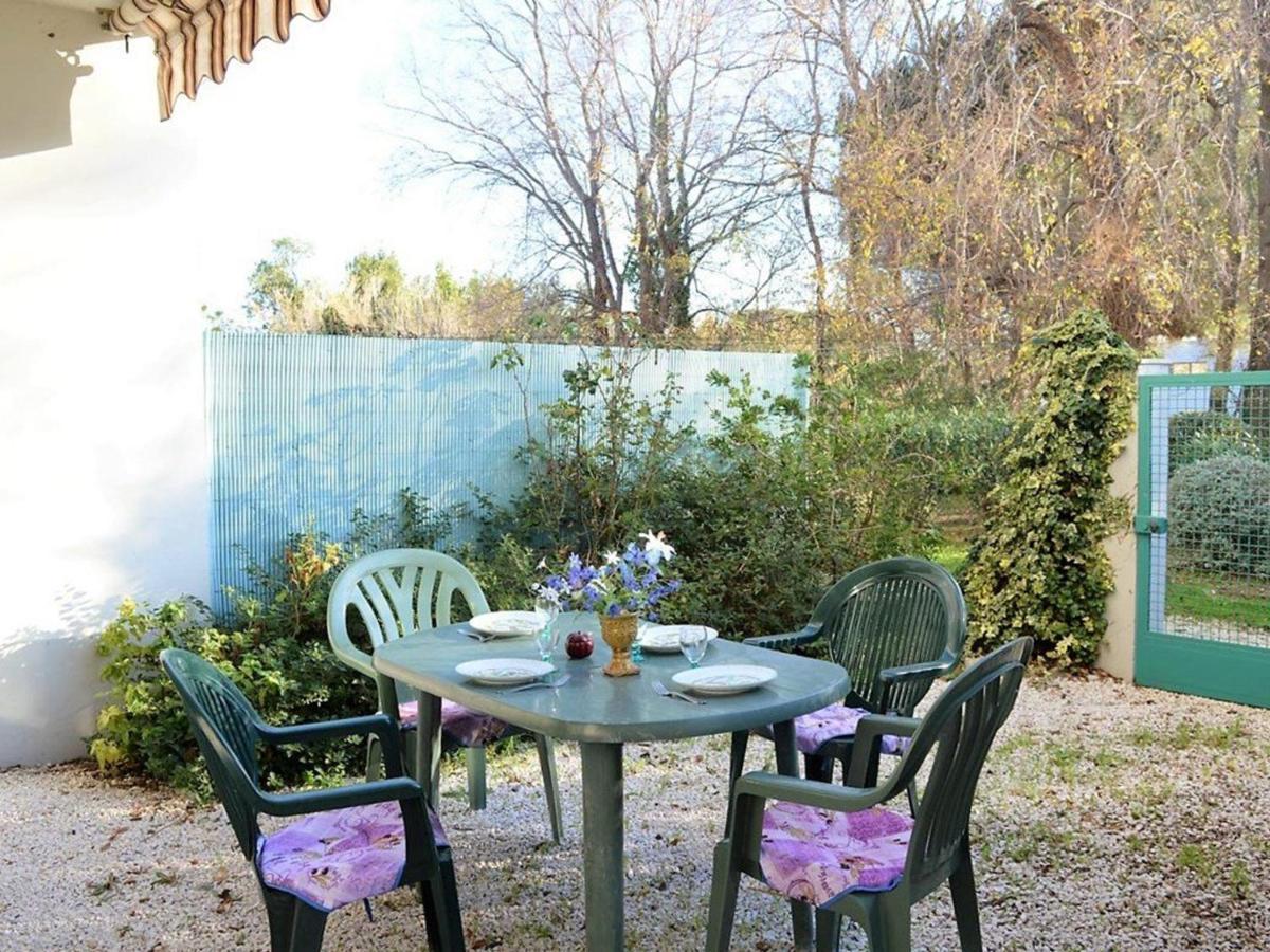 Studio Climatise Au Lavandou Avec Terrasse, Parking Et Environnement Calme - 3 Couchages - Fr-1-251-167 Le Lavandou Buitenkant foto